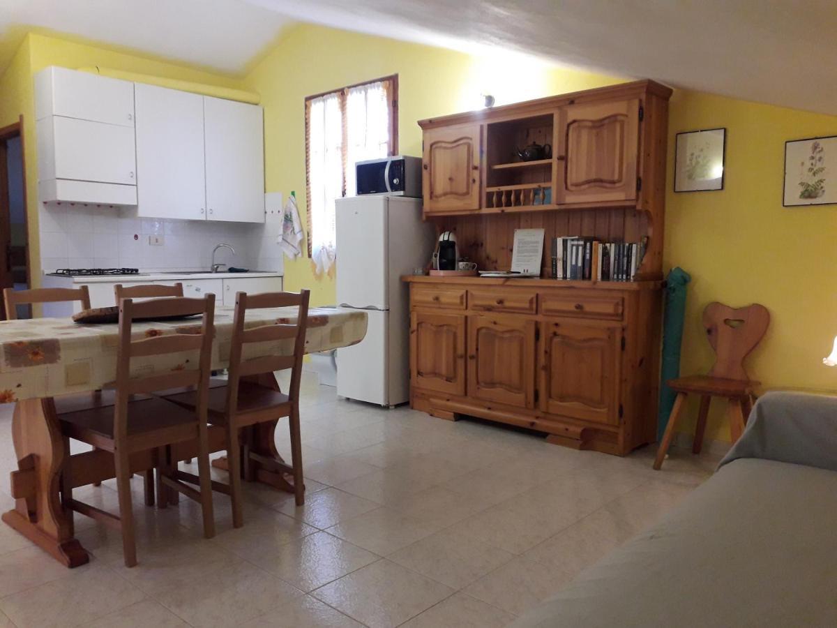 Chia Zeffiro Villa Luaran gambar
